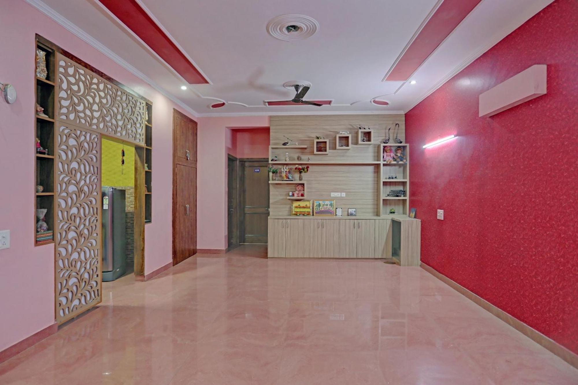 Hotel O Stay 130 Noida Exterior photo